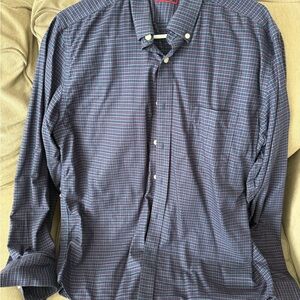 UNTUCKit Men's Blue and Red Plaid Button-Down Shirt